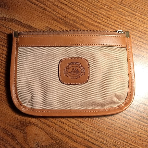 Brahmin Tan Fabric with Leather Pouch - Picture 6 of 6